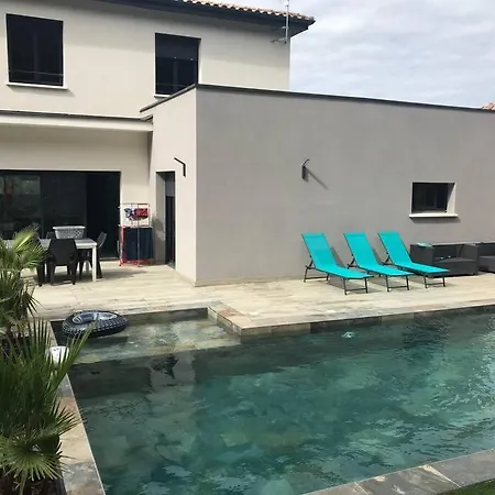 Moderne Avec Piscine